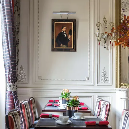 Regent's Garden - Astotel Otel Paris